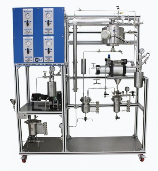 Fixed fluidized bed reactor 